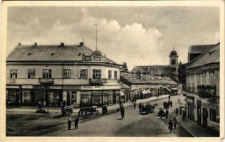 1941 Huszt, Chust, Khust; Masaryk utca, B. Fixler, Nathan Grunfeld, Berkovits és Rosenfeld, Radio üzlete. Bogatyrev kiadása / Masarykova ulice / street, shops + kétnyelvű bélyegzés / bilingual cancellation (EK)