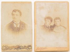 cca 1890 2 darab vizitkártya Fink Sándor és Körper Károly pozsonyi műtermeiből, 10,5x7 cm alatt, egyik vágott