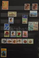 Új-Zéland gyűjtemény 10 fekete lapos, A/4-es berakóban