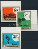 1974 A fegyveres erők napja ívszéli vágott sor / Mi 2982-2984 imperforate margin set