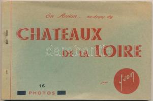 Chateaux de la Loire - RÉGI franci képeslapfüzet 11 db képeslappal, várak / pre-1945 French postcard booklet with 11 postcard, castle