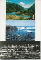 17 db MODERN román város képeslap vegyes méretben / 17 MODERN Romanian town-view postcards in mixed ...