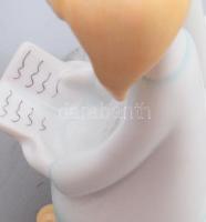 Hollóházi olvasó lányok. Terv.: Káldor Aurél. kézzel festett, jelzett, hibátlan. m: 14 cm