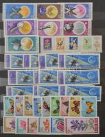 1942-2005 532 db teljes kiadás 12 fekete lapos nagyalakú berakóban