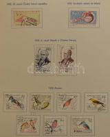 Csehszlovákia nagy tétel: rendező, gyűjteményrészek, blokkok, kisívek, több száz Hradzsin bélyeg hozzá néhány száz román és néhány száz lengyel bélyeg, blokkok 3 albumban, 3 db A/4 és 1 nagy berakóban. Érdemes megnézni!!