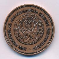 2000. "MÉE köszönti az Államalapítás ezredik évfordulóját" kétoldalas bronz naptárérem (42...