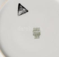 Zsolnay francia kártya mintás 6 darab csésze alátéttel. Jelzett, kis kopásokkal, gyári mázhibákkal, ...