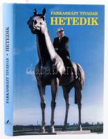 Farkasházy Tivadar: Hetedik. A szerző, Farkasházy Tivadar (1945- ) Pulitzer-emlékdíjas humorista, közgazdász, újságíró által Jálics Kinga (1943-2019) kulturális újságíró, szerkesztő részére dedikált példány. Bp., 2000, Glória, 238+(2) p.+ 20 t. Kiadói kartonált papírkötés, kiadói papír védőborítóban.