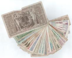 Vegyes 30db-os külföldi bankjegytétel, közte Jugoszlávia, Venezuela, Lengyelország, Peru, Olaszorszá...
