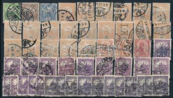 52 db céglyukasztásos bélyeg, a fele Turul