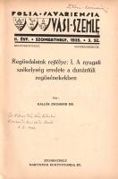 Kallós Zsigmond:  Regösdalaink rejtélyei I-III. [Három füzetben.] Szombathely, 1935-1936. Martineum Könyvnyomda Rt. [2] + 129-153 + [1] p.; 215-249 + [1] p.; [2] + 179-196 p. Egyetlen önálló kiadás. Kallós Zsigmond (1876-1955) néprajztudós, az ősmagyar mitológia kutatója. Három részes, társadalomtörténeti keretbe helyezett néprajzi dolgozatában a Dunántúlra szakadt székely közösség regösénekeit vizsgálja, mely erősen hordoz ősi, pogány, a finnugor korból származó hagyományokat. A címlapokon, illetve a belív első oldalán régi tulajdonosi bejegyzés. (Különlenyomat a Vasi Szemle 1935/3., 1935/4. és 1936/3. számából.) Poss.: Keszi Kovács László (1908-2012) néprajztudós, egyetemi tanár, a néprajzi filmezés fontos alakja. Fűzve, színes, illusztrált, enyhén sérült kiadói borítóban (1935/3.), illetve fűzve, feliratozott kiadói borítóban (1935/4., 1936/3.).