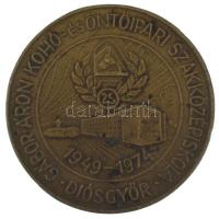 1974. "Gábor Áron Kohó- és Öntőipari Szakközépiskola - Diósgyőr - 25 - 1949-1974" egyoldalas, öntött bronz emlékplakett (70mm) T:XF