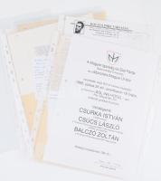 cca 1957-1988 Magyar írók, irodalomtörténészek és egyéb személyiségek (Gömöri György, Örvös Lajos, S. Király Béla stb.), részben az emigráció tagjainak 8 levele és képeslapja, többségében Molnár József (1918-2009) emigráns magyar író, könyvkiadó, nyomdász, a (Új) Látóhatár folyóirat és az Aurora Kiadó szerkesztője részére, többségében válaszlevelek csatolva. A tételhez tartozik a MIÉP Bajorországi csoportjának meghívója müncheni politikai fórumra.