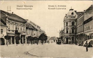 1923 Sepsiszentgyörgy, Sfantu Gheorghe; Kossuth Lajos utca, Kossuth kávéház, Kozma, Fogolyán Endre üzlete, piac / Strada G. Averescu / street view, café, shops, market (EK)