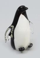Murano iparművész pingvin figura, anyagában színezett szakított hutaüveg, jelzés nélkül, hibátlan, m: 13 cm