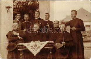 1904 Tiszabő, papok csoportképe. photo (EB)