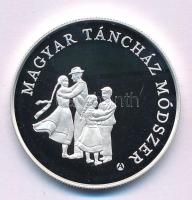 2013. 3000Ft Ag "A magyar táncház módszer" kapszulában T:PP
Adamo EM256