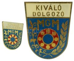 DN(~1950-1980) Magyar Gépipari Művek "Kiváló Dolgozó - MGM" aranyozott, műgyantás fém kitüntetés, miniatűrrel (28x39mm ; 14x19mm) T:AU