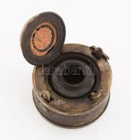 Antik utazó tintatartó, eredeti üveg betéttel, hiányos, d: 5 cm