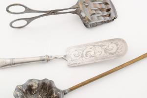 Rgi teaszűrő + süteményfogó + tortalapát, m: 26 cm alatt