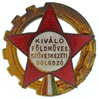 DN (~1960-1970) "Kiváló Földműves Szövetkezeti Dolgozó" zománcozott, aranyozott bronz kitüntető lemezjelvény (39mm) T:AU,XF, aranyozás részben lekopott