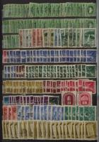 Sok példányos előrendező 1916-1976, több blokkból kitépett bélyeggel, 16 lapos, A/4-es berakóban