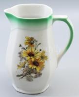 Hollóházi virágmintás kancsó, jelzett, hibátlan, m: 21,5 cm