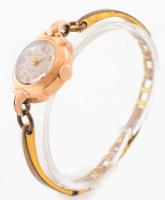 14K (0,583) Zaria rózsaarany női karóra. Kézi felhúzós, jelzett, fém szíjjal, d: 20 mm