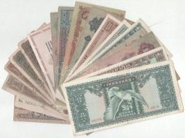 18db-os magyar bankjegytétel, közte 1930. 20P T:F-G közte szép papír