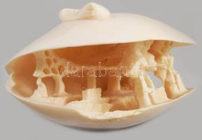 Okimono - "Clam's Dream" anabori stílusú, kagyló alakban életkép dioráma szerzetesekk...