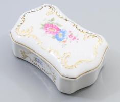 Hollóházi bonbonniere. Kézzel festett, jelzett, hibátlan 15x10 cm