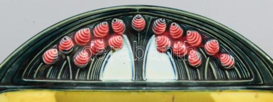 Körmöcbánya szecessziós tóparti táj mintás falitányér. Mázas fajansz, kis felületi kopással, jelzett...