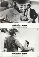 cca 1989 előtt készült, "Gyémánt lady" című amerikai film jelenetei és szereplői, 16 db vintage produkciós filmfotó (vitrinfotó, lobbyfotó) ezüst zselatinos fotópapíron, a használatból eredő (esetleges) kisebb hibákkal, 18x24 cm