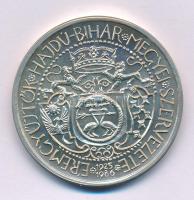 Tóth Sándor (1933-2019) 1986. "Bethlen Gábor / MÉE Hajdú-Bihar Megyei szervezete" jelzett Ag emlékérem kapszulában (35,85g/0.800/42,5mm) T:UNC, kis patina Adamo DE9