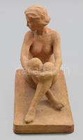 Rubletzky Géza (1881-1970): Női akt. Terrakotta, jelzett. talpazaton kis repedéssel. m: 30 cm sz: 25...