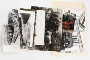 Vonatok, mozdonyok, különböző korokban készült különböző korú vasúti járművekről készített fotók 24x16 cm méretig. / Photos of different types of locomotives and railways from various eras