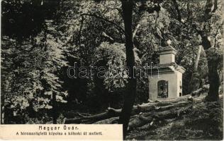 1909 Magyaróvár, Mosonmagyaróvár; A háromszögletű kápolna a kálnoki út mellett. Dr. Doby felvétele. G.M.P. 12. sz. (EK)