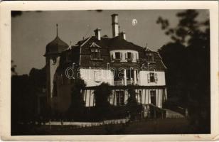 Tatabánya, Síkvölgyi kastély (Ferraris Arthur kastélya). photo (fa)