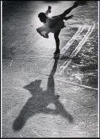 cca 1933 Szendrő István (1908-2000) budapesti fotóművész felvétele (Koripálya), 1 db modern nagyítás...