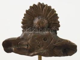 50 éves a Délmagyarorsz. MÉH Rt. 2000. Jelzett bronz emlék talapzaton, m: 25 cm