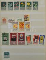 NDK tétel, több helyen postatiszta és pecsételt párhuzamos anyag 24 lapos A4 berakóban, kb az 1950-e...