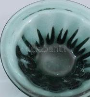 Pattantyús Gergely (1972): Zöldes tálka. 1999. anyagában színezett üveg, jelzés nélkül, hibátlan, d:...