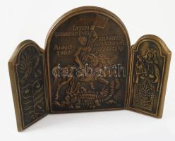 Szabolcs Péter (1942-): Erdély dicsősége. Három táblás bronz plasztika, Jelzett, zsűrizett, 23x29 cm /// Péter Szabolcs (1942-): Glory of Transylvania. Three-panel bronze relief, signed, jury-approved, 23 × 29 cm.