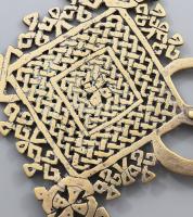 cca 1930/50 Etióp kopt keresztény körmeneti Mária-kereszt zászlóvég és körmenetvezetői kegytárgy. Et...