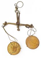 Régi ékszermérleg, sérüléssel, cca 23x15 cm