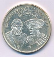 Fritz Mihály (1947-) / Szabó Géza (1939-2018) 1990. "Szapolyai János 1526-1540 - I. Ferdinánd 1526-1564 / MÉE Székesfehérvár" kétoldalas, peremen jelzett Ag emlékérem kapszulában (36,45g/0.835/42,5mm) T:AU, kis patina Adamo SF14