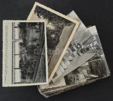 Kb. 125 db MODERN fekete-fehér külföldi város képeslap Európából / Cca. 125 modern black and white town postcards from Europe