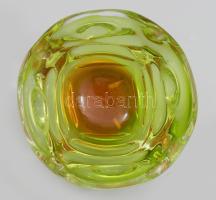 Chribska cseh anyagában színezett asztaldísz, cca 1970, jelzés nélkül, minimális karcokkal, d: 11,5 ...