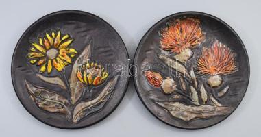 2 plasztikus virágmintás kerámia falidsz, hibátlan, d: 20 cm