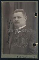 cca 1910 Noszkó István rákospalotai lelkipásztor igazolványképként használt, aláírt fotója, lyukasztás nyomaival, Opál rákosligeti műterméből, 10,5×6,5 cm